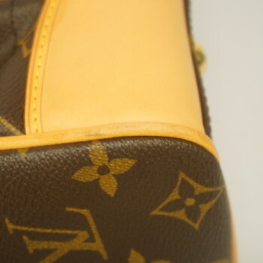 Louis Vuitton Monogram Beverly MM Shoulder Bag - Picture 10 of 13
